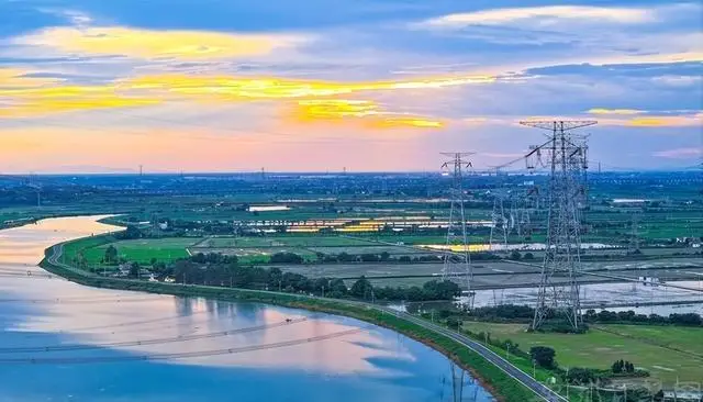 歐美都嫉妒的中國特高壓，為何研發之初，遭到了專家強烈反對？